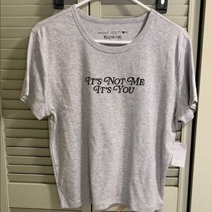 Social Edition Casual Gray Graphic Tee - Short Sleeve NWT